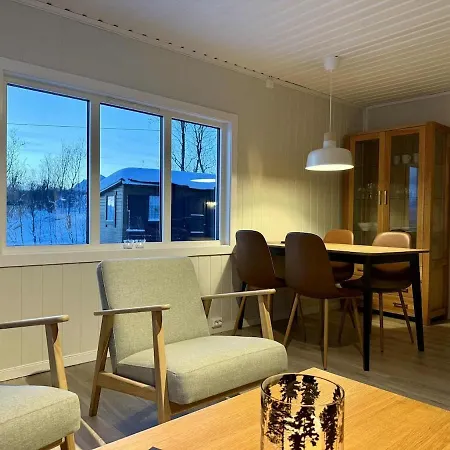 بيت للعطل Hiet- Arctic In The Norwegian Forrest! ترومسو