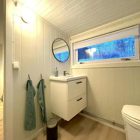 بيت للعطل Hiet- Arctic In The Norwegian Forrest! *