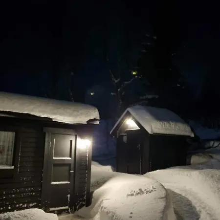 بيت للعطل Hiet- Arctic In The Norwegian Forrest! ترومسو