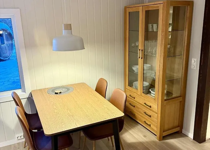 Hiet- Arctic In The Norwegian Forrest! 트롬쇠